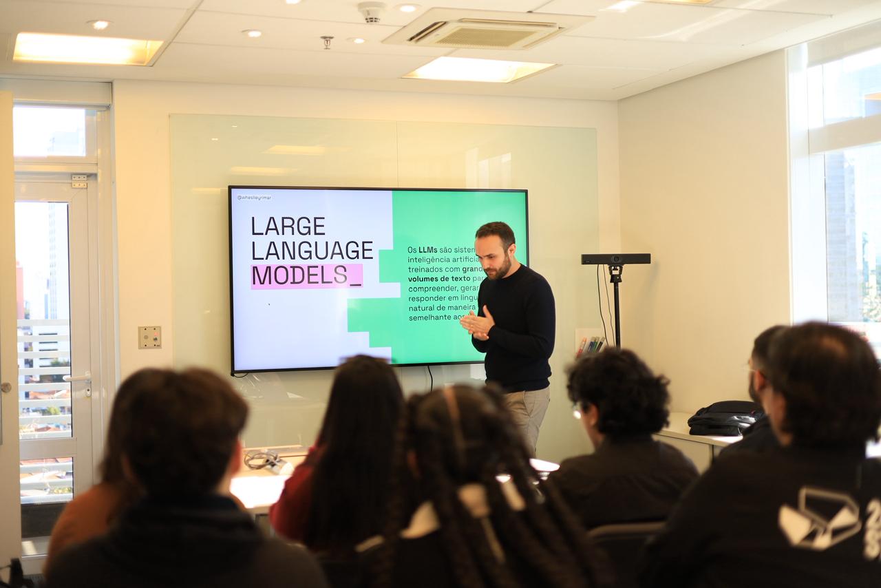 Wheslley ministrando aula